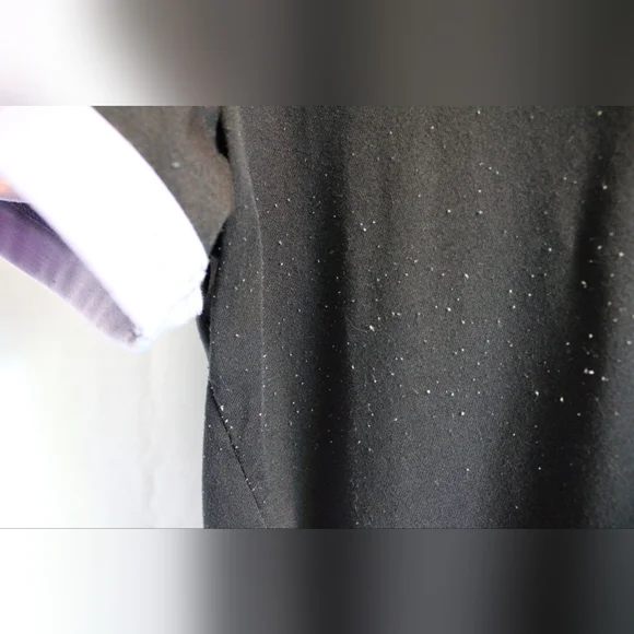 'It's All Good' Black/Purple Tee (L) - Picture 4 of 5